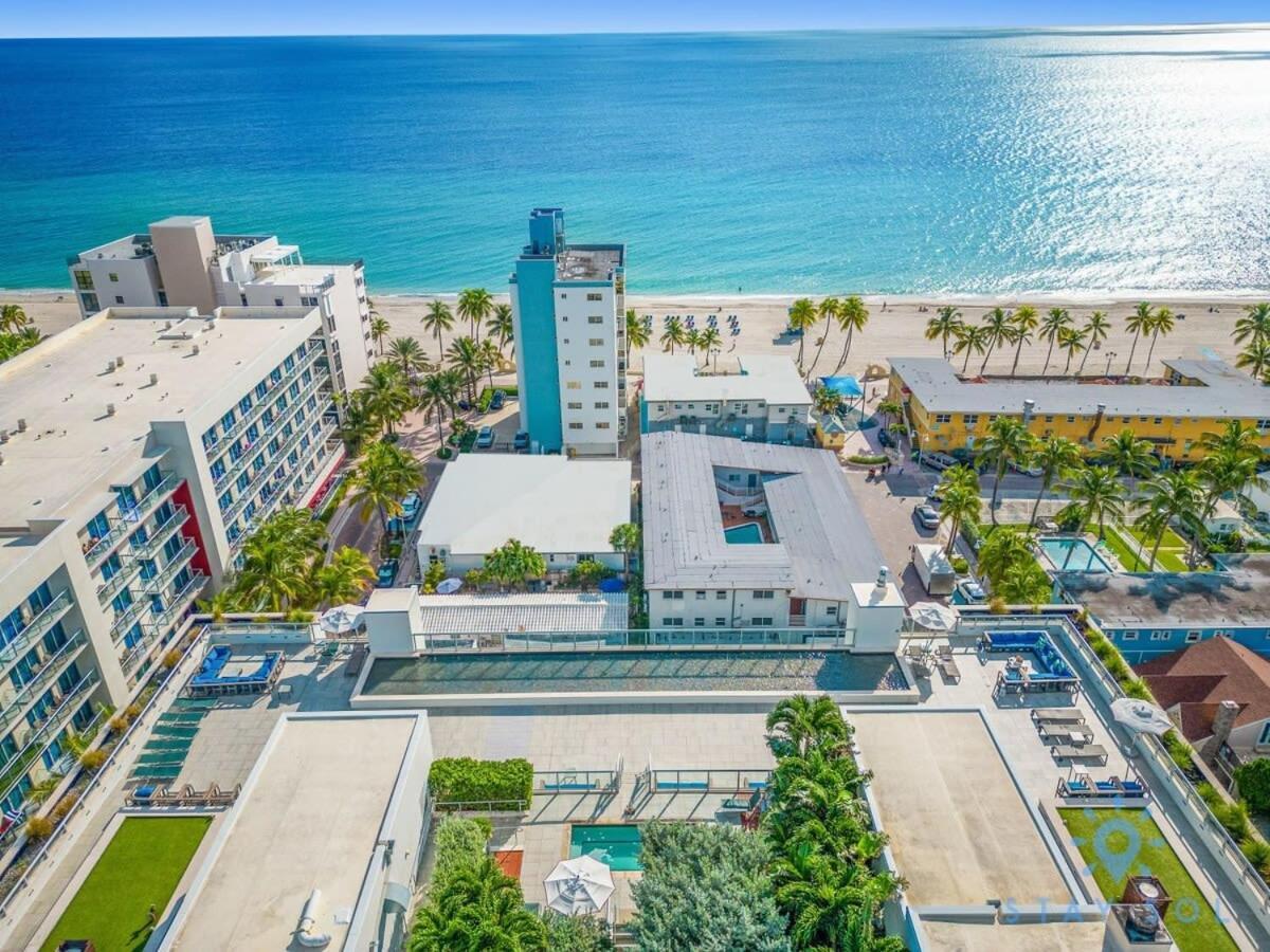 Beachfront Resort - Hot Tub & Pool- Near Beach Hollywood Ngoại thất bức ảnh