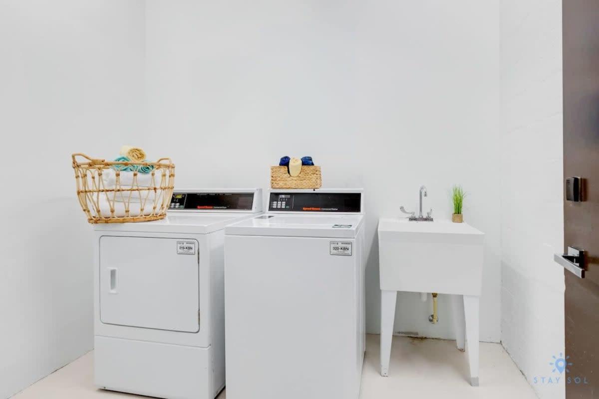 Beachfront Resort - Hot Tub & Pool- Near Beach Hollywood Ngoại thất bức ảnh